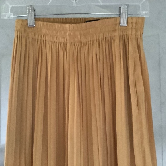 Pants wide - Picture 1 of 2